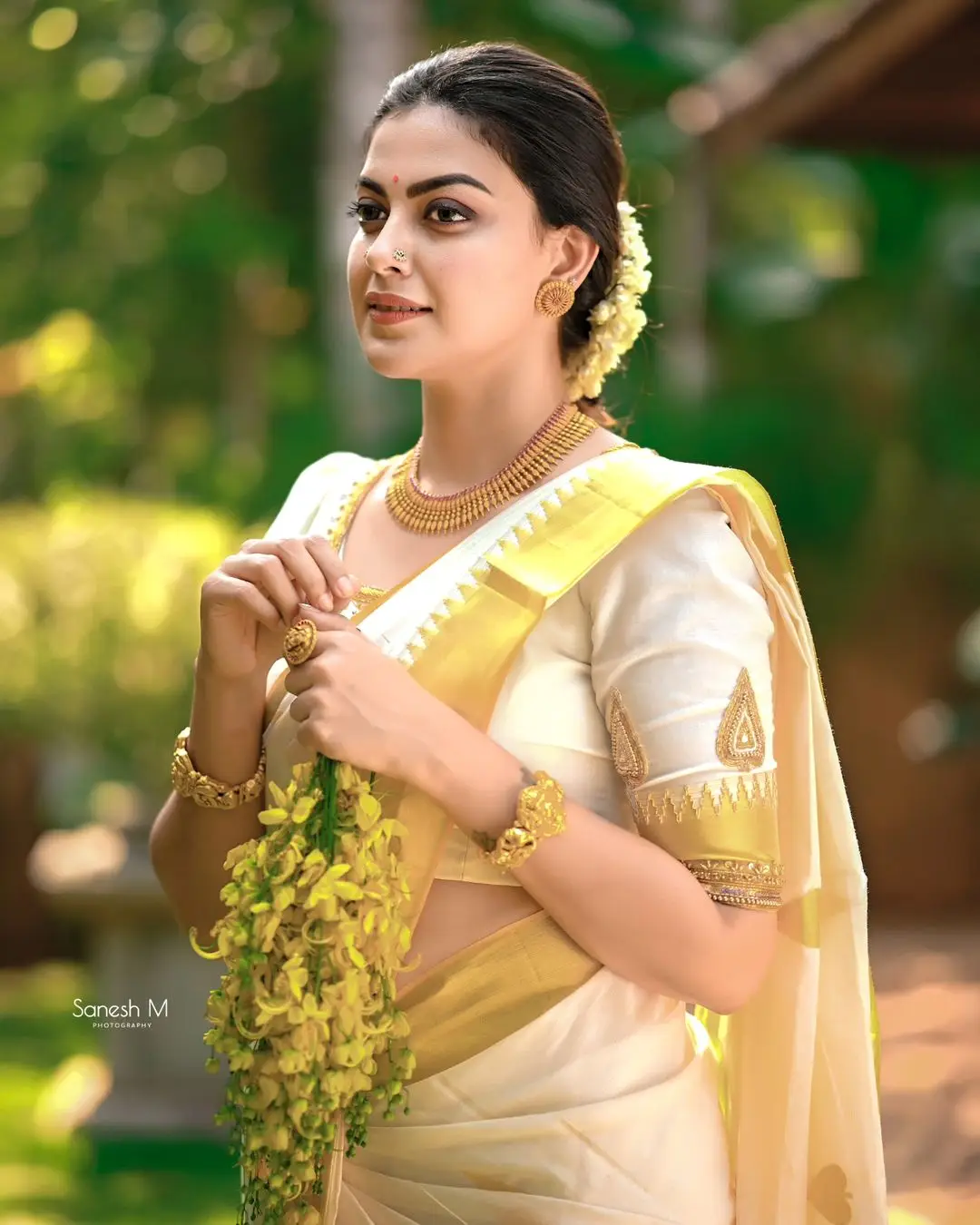 Anusree Nair In South Indian Traditional White Saree Blouse